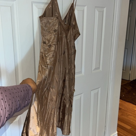 Secret Treasures Gold  silky Night gown slip XL - Picture 5 of 15